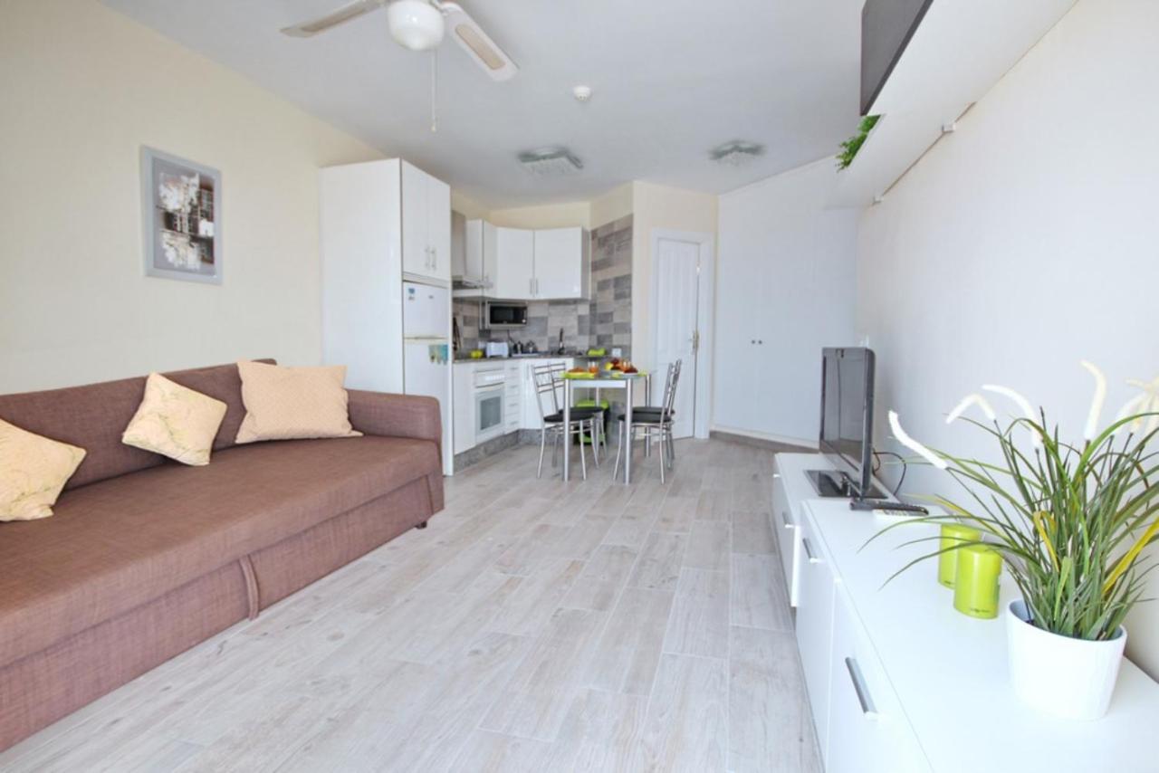 אדחה Apartment With Terrace On The Seafront In Playa Fanabe מראה חיצוני תמונה