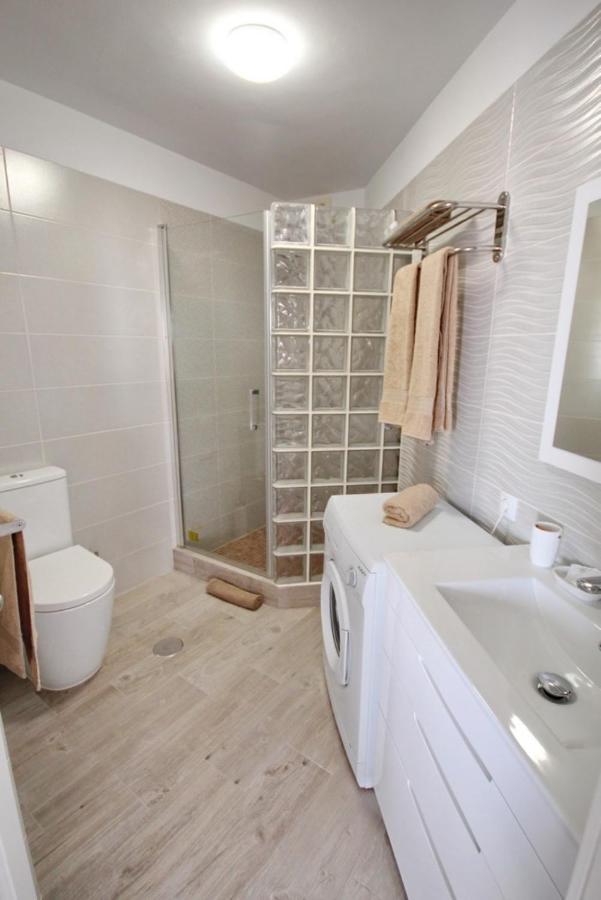 אדחה Apartment With Terrace On The Seafront In Playa Fanabe מראה חיצוני תמונה